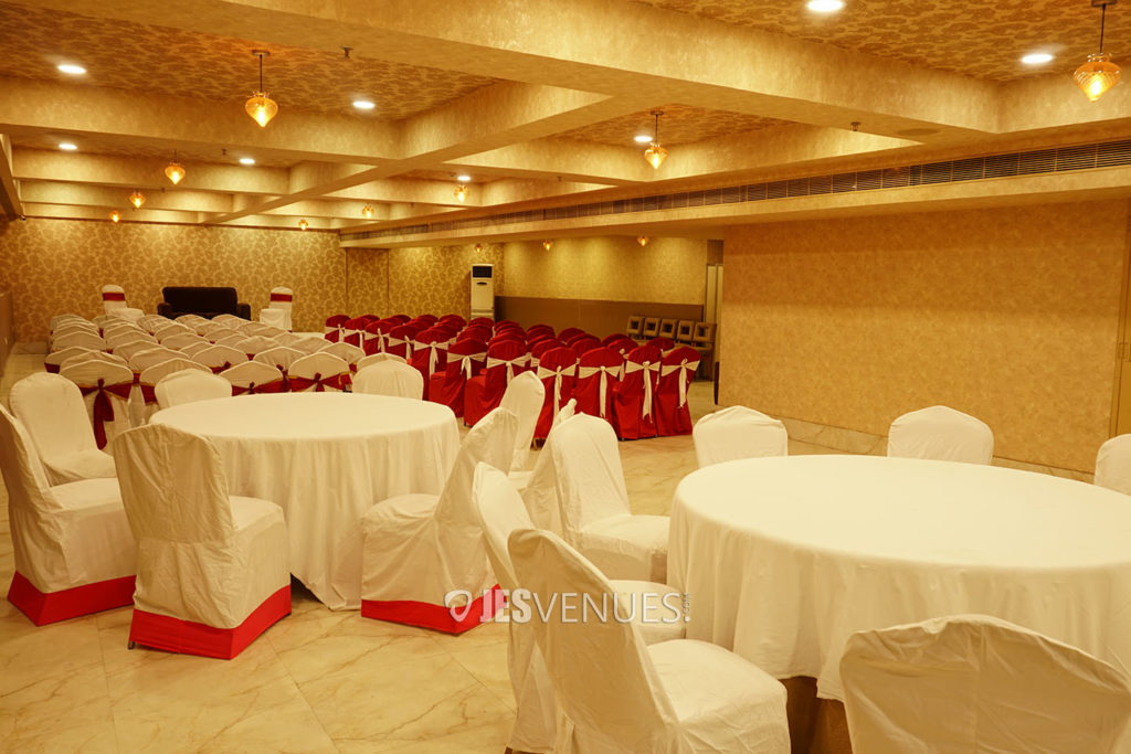 Grand-Banquet-Halls-Jesvenues