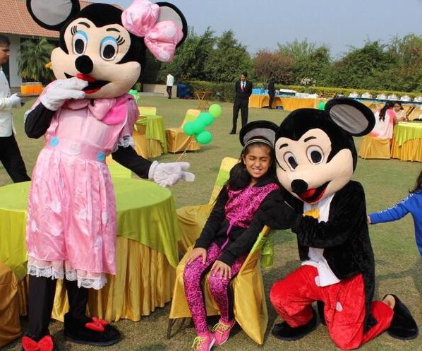 Live Cartoon Doll Characters | Mascots In Hyderabad For Birthday Party,  Wedding, Corporate / Promotional Events